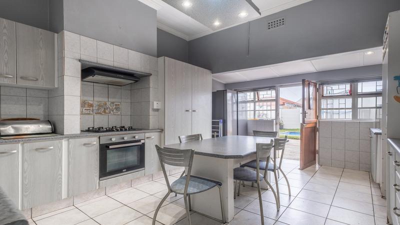 4 Bedroom Property for Sale in Vasco Estate Western Cape